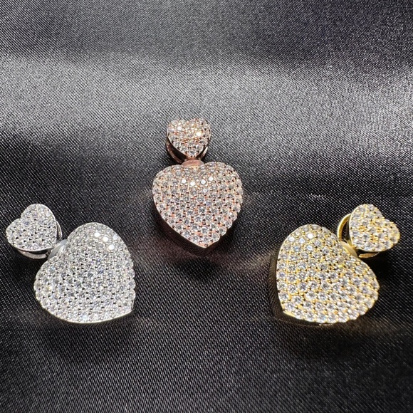 VVS Diamond Heart Urn Necklace, Cremation jewelry, 14k Gold Vermeil Ash Holder